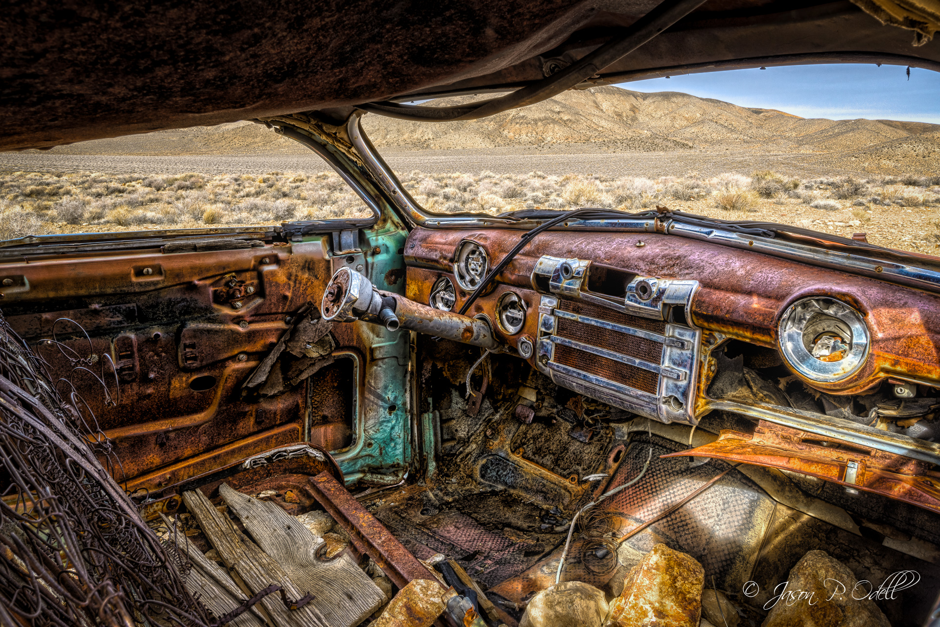 Hdr обработка. Hdr фото пример. Hdr фотографии. Hdr фотографии. Заброшенные грузовики.