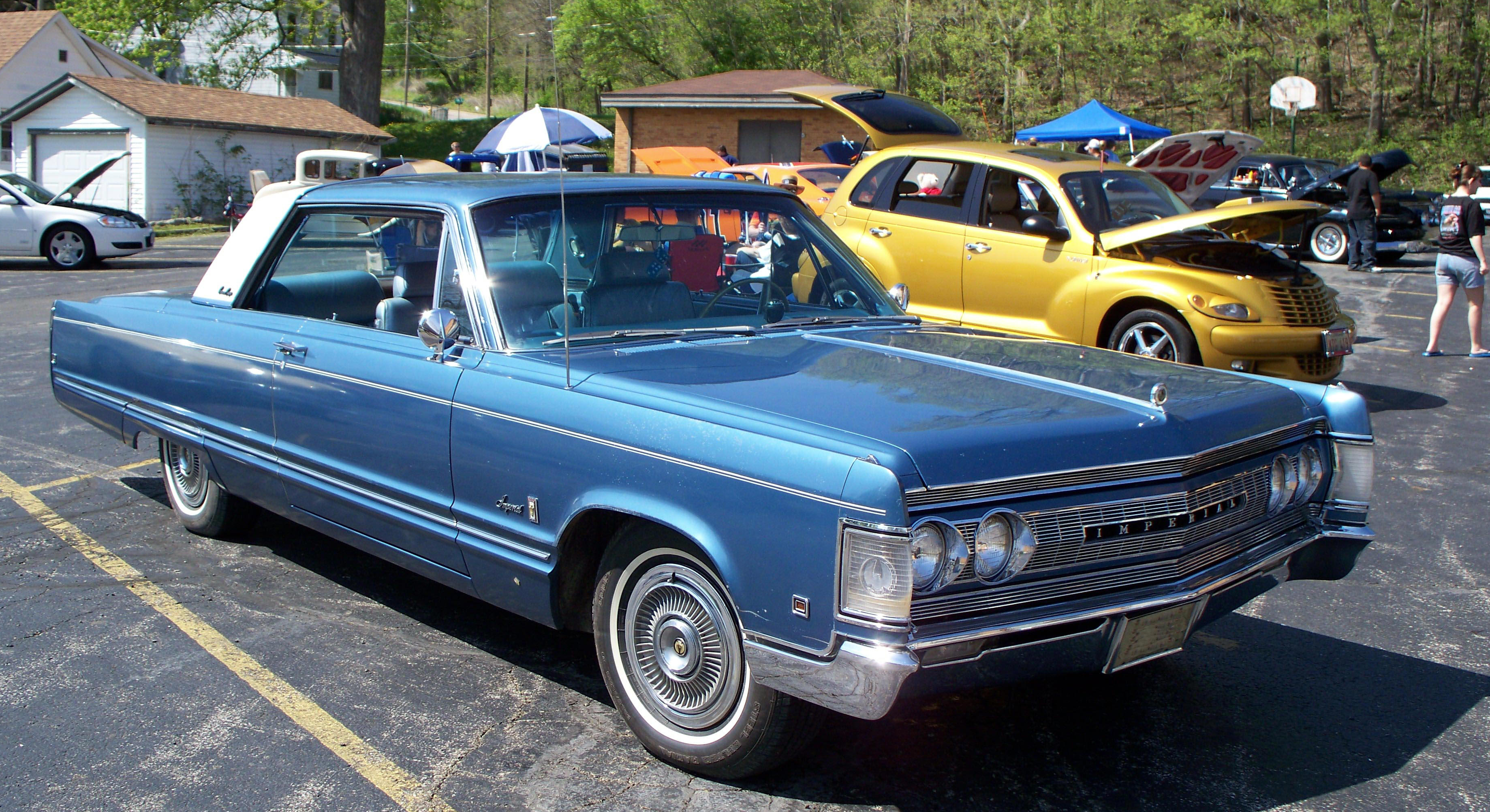 Download Latest Hd Wallpapers Of Vehicles 1967 Chrysler Imperial Crown Coupe